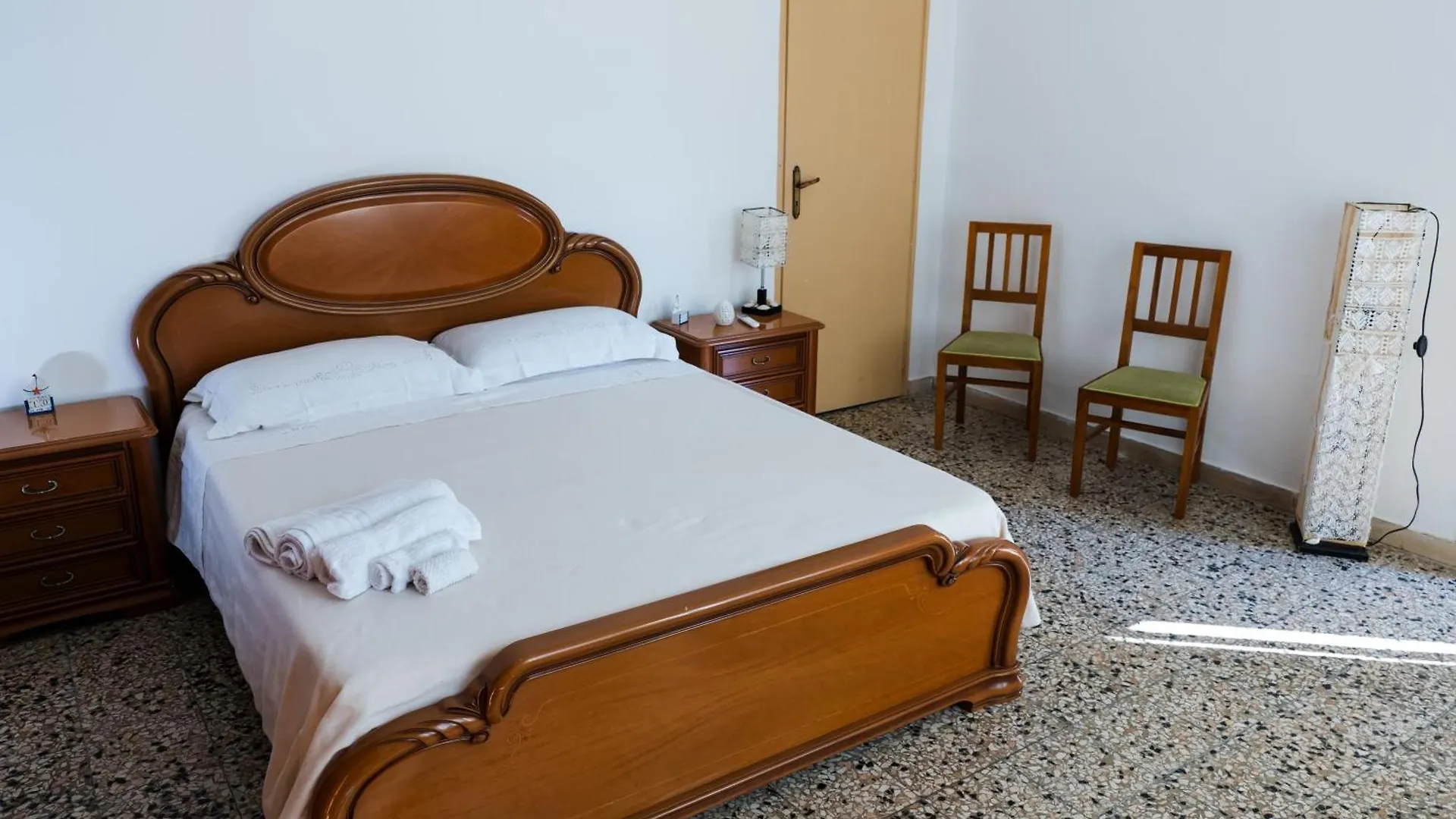Capo dʼOrlando Casa Meraviglia Del Mare 0*, Capo dʼOrlando איטליה